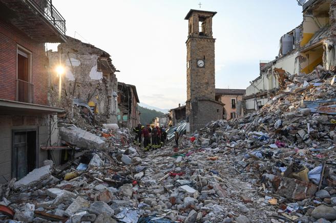  Los drones muestran por primera vez los espectaculares daños patrimoniales del terremoto en Amatrice